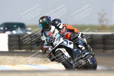 media/Sep-20-2025-TrackDaz (Sat) [[27f0cde673]]/B Group/1220pm (Turn 1)/